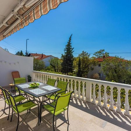 Apartments Pera Selce Bagian luar foto