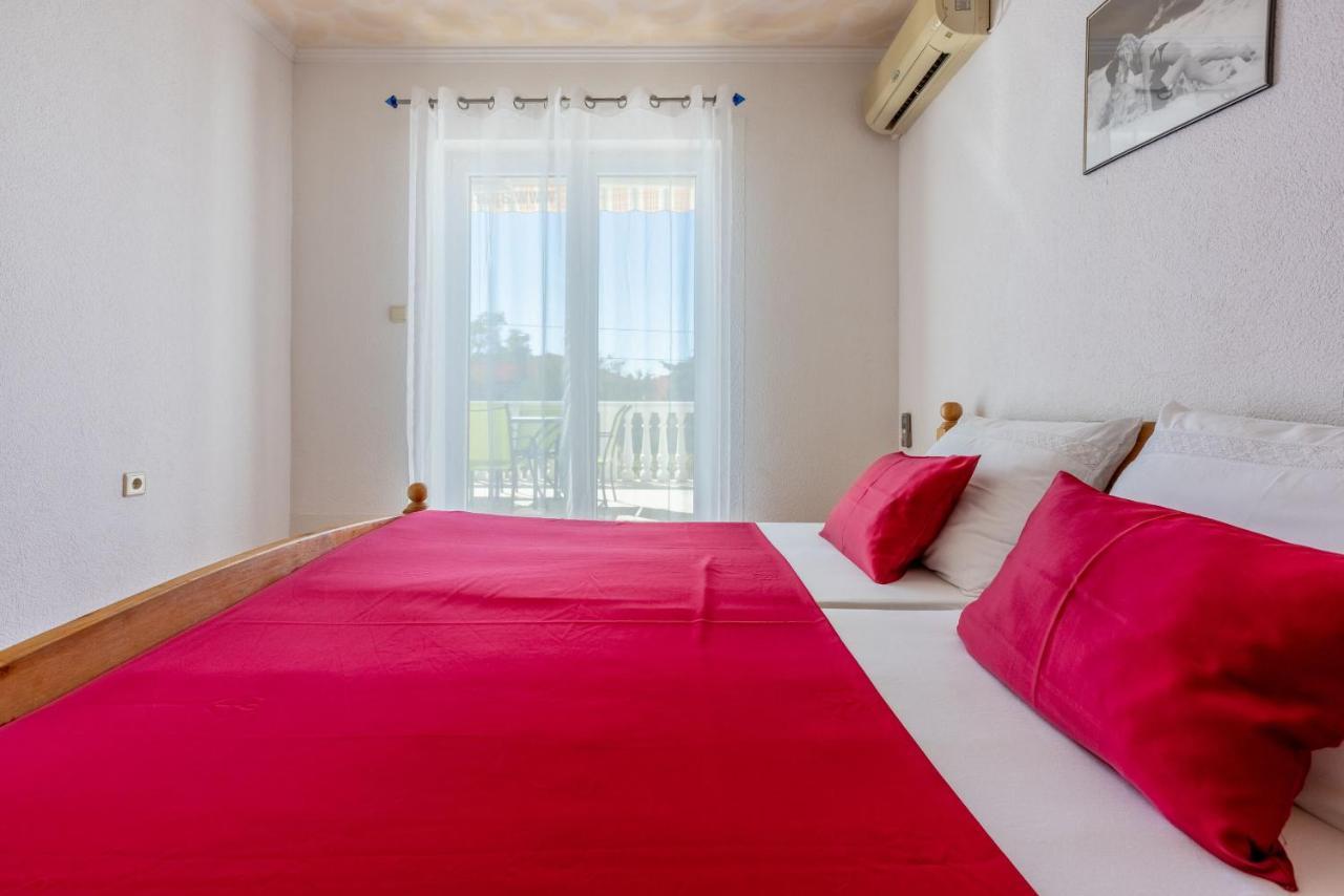 Apartments Pera Selce Bagian luar foto