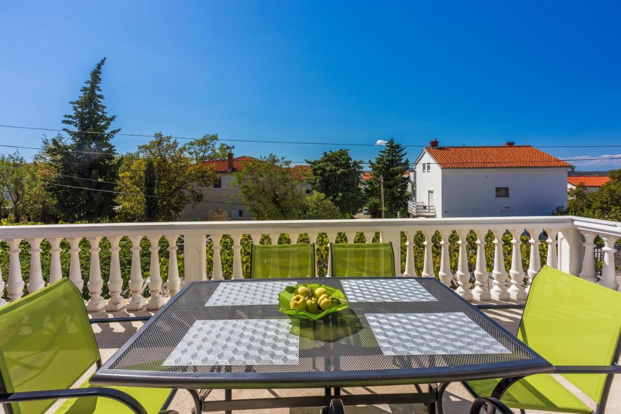 Apartments Pera Selce Bagian luar foto