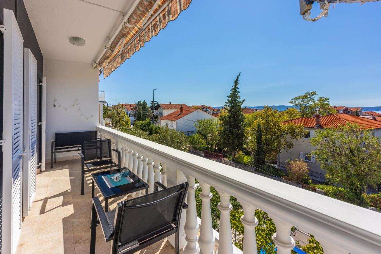 Apartments Pera Selce Bagian luar foto