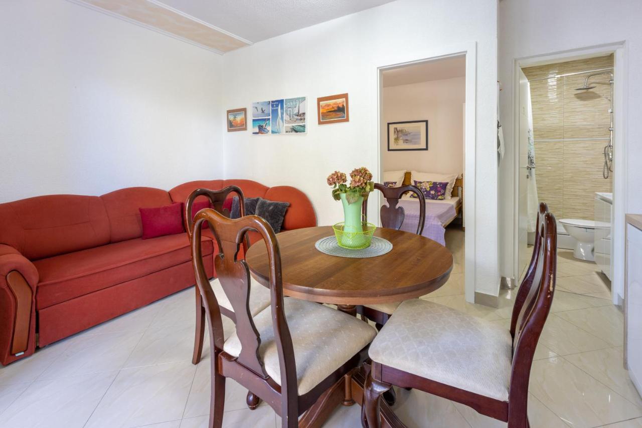 Apartments Pera Selce Bagian luar foto