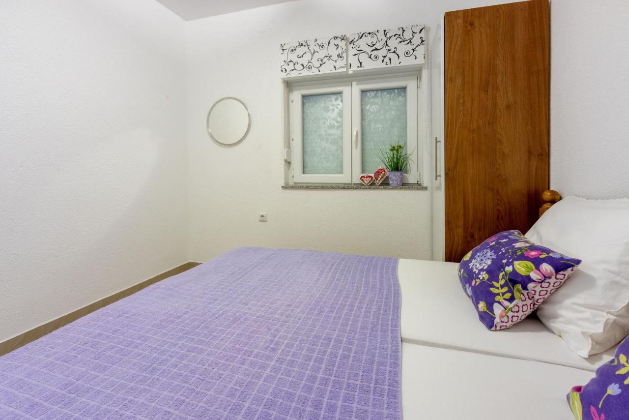 Apartments Pera Selce Bagian luar foto